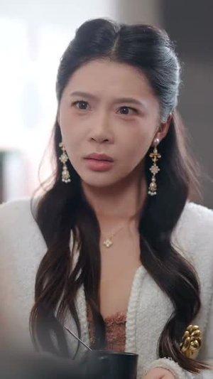 去父留子后大佬他发疯急红眼(100集) 去父留子后大佬他发疯急红眼(100集)替嫁短剧