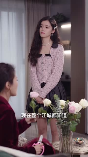 穿成恶毒女配每天被男主惦记(100集) 穿成恶毒女配每天被男主惦记(100集)制作精良