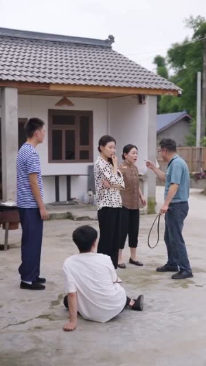 重生后我让全家跪地求饶（33集）追剧日记