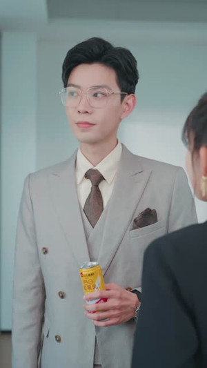 广告女王（16集）豆瓣评分